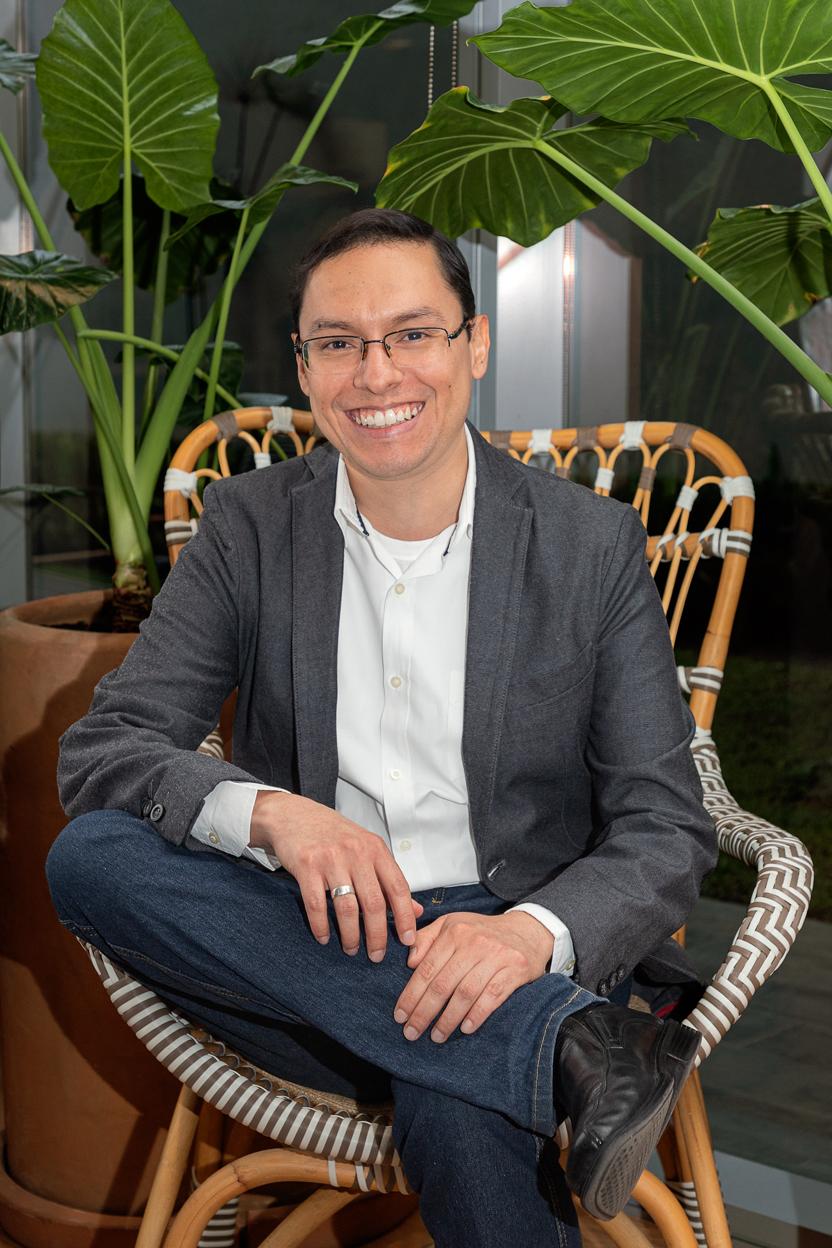 Alfonso López, instructor de Excel